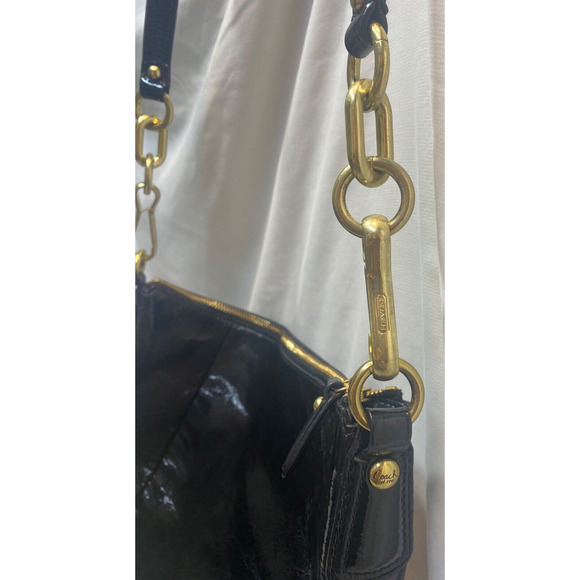 Coach Kristin Patent Leather Hobo Shoulder Bag AND Trifold wallet preowned - Picture 7 of 16